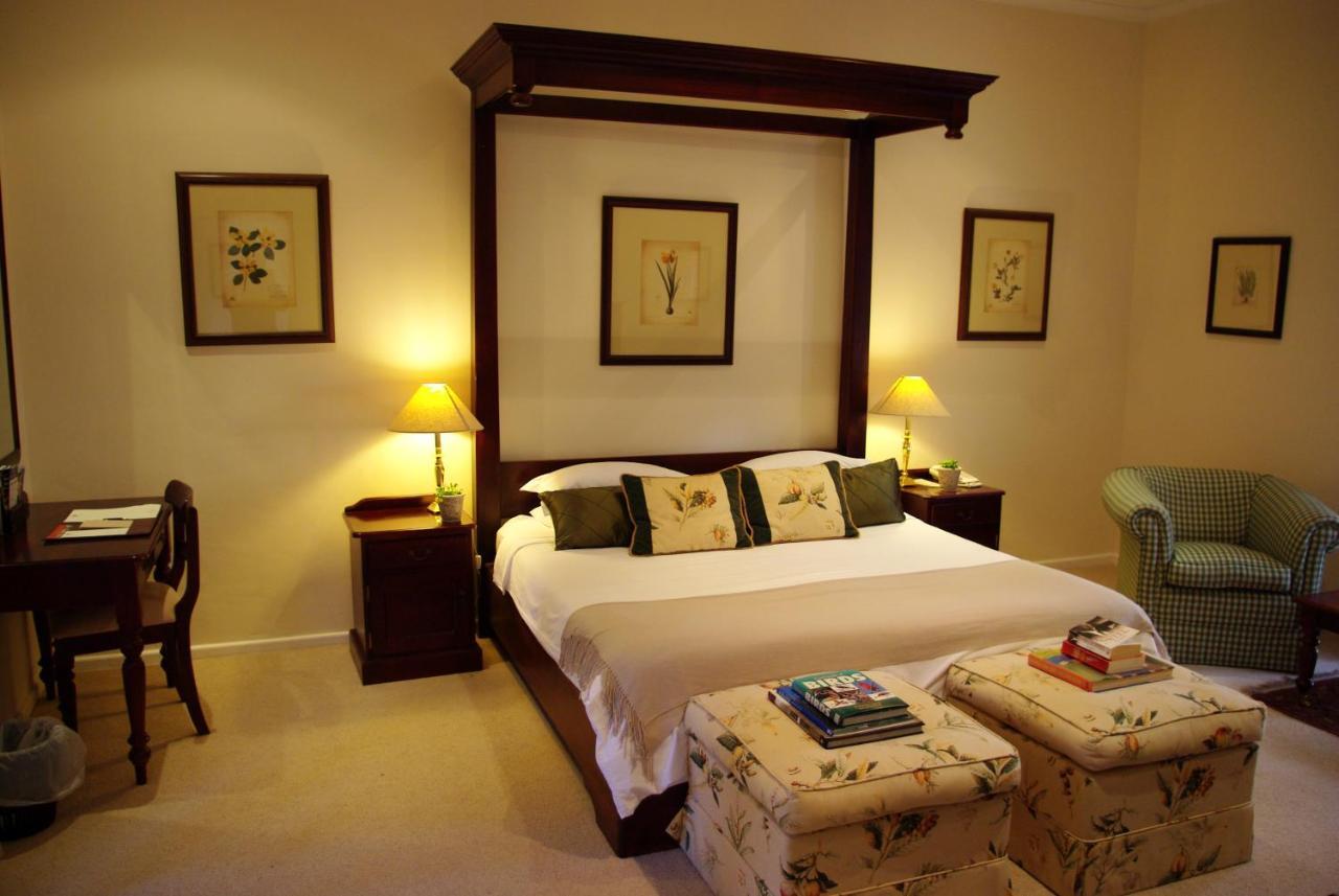Lyngrove Wines & Guesthouse Stellenbosch Buitenkant foto